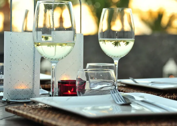 Awesome 3 Bedrooms Tacataca Pool Table Вилла